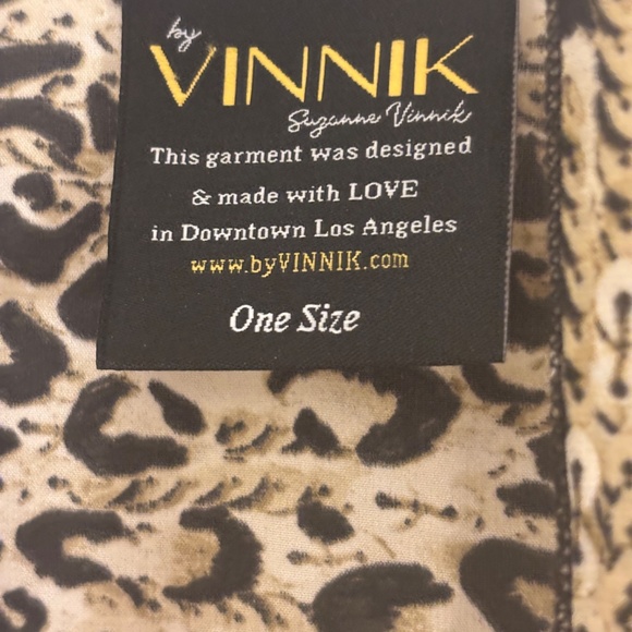 By vinnik down stage duster leopard pebble beach - Picture 3 of 10